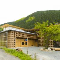 Completed in March, Youbi\'s new studio in Nishiawakura, Okayama Prefecture,  is made of cedar. | YOUBI CO.
