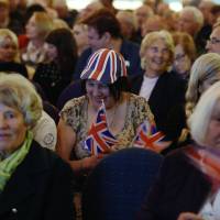 Audience members wait for the start of the Save Brexit rally organized by the Leave Means Leave campaign in Bolton, northwest England, on Saturday. | AFP-JIJI