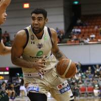 Ryukyu\'s Josh Scott, seen in a file photo from a recent B. League Early Cup game, sparked the Golden Kings with 15 points and 13 rebounds in The Terrific 12 semifinals against Nagoya on Saturday in Macau. The Golden Kings defeated the Diamond Dolphins 66-48. | B. LEAGUE