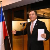 Chilean Foreign Minister Roberto Ampuero Espinoza speaks at a reception to celebrate Chile\'s   independence day at International House of Japan on Sept. 17. | YOSHIAKI MIURA