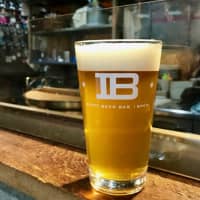 Popular pints: Ibrew serves some of Tokyo\'s most affordable craft beer. | ROBBIE SWINNERTON