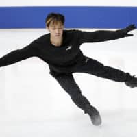 Five-time national champion Daisuke Takahashi is appearing at the Japan championships for the first time since 2013. | KYODO