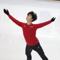 Shoma Uno, the two-time reigning champion, is the favorite to win the men\'s title at the Japan championships this weekend. | KYODO