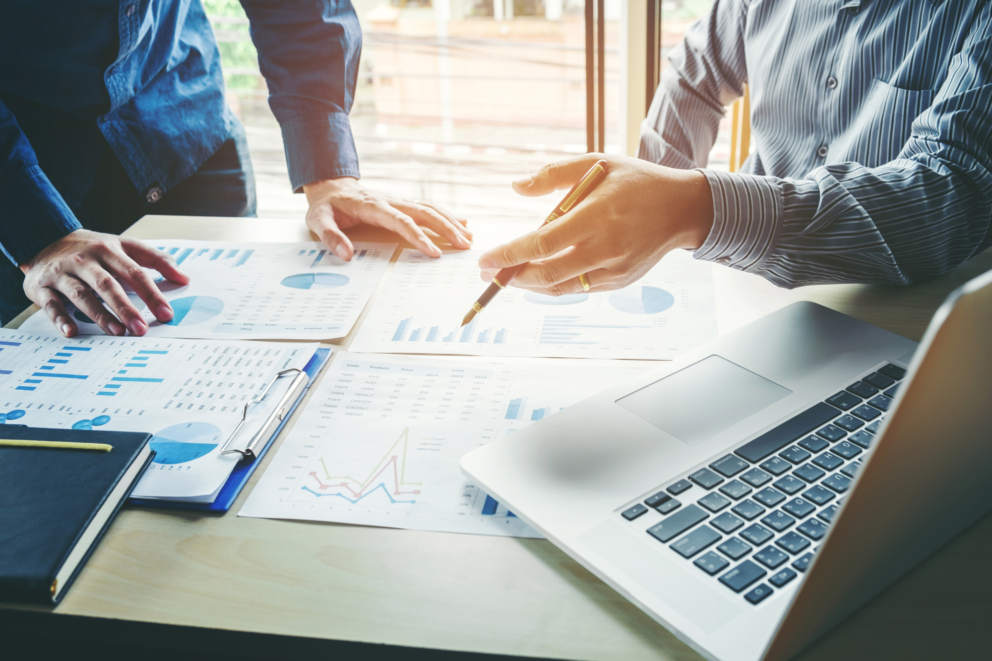 Originating in the U.K. in 2010 and expanding to 100 projects in 20 countries, social impact bonds have been increasingly attracting public attention as a new method of social investment. | GETTY IMAGES