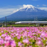 Japan seeks to export its shinkansen technology, which is known for its safety and stability. | GETTY IMAGES