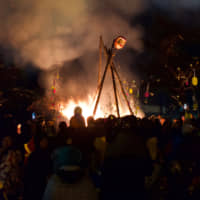 Apres ski: The annual Madarao Kogen Fire festival culminates with a large bonfire in the center of the village. | OSCAR BOYD