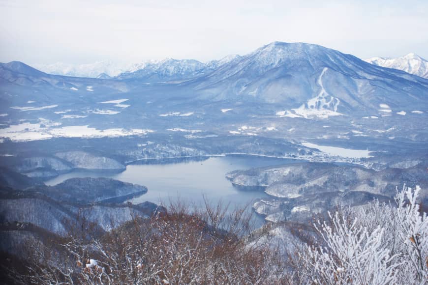 The scenic route: Lake Nojiri as seen from the Lake View Line linking Madarao Kogen to the Tangram Ski Circus resort.