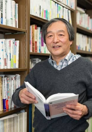 Chuo University sociology professor Masahiro Yamada poses for a photo in Hachioji in January.