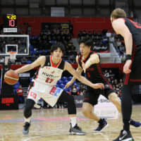 Evessa forward Naoya Kumagae is trying to help his team make a run for the playoffs. | B. LEAGUE