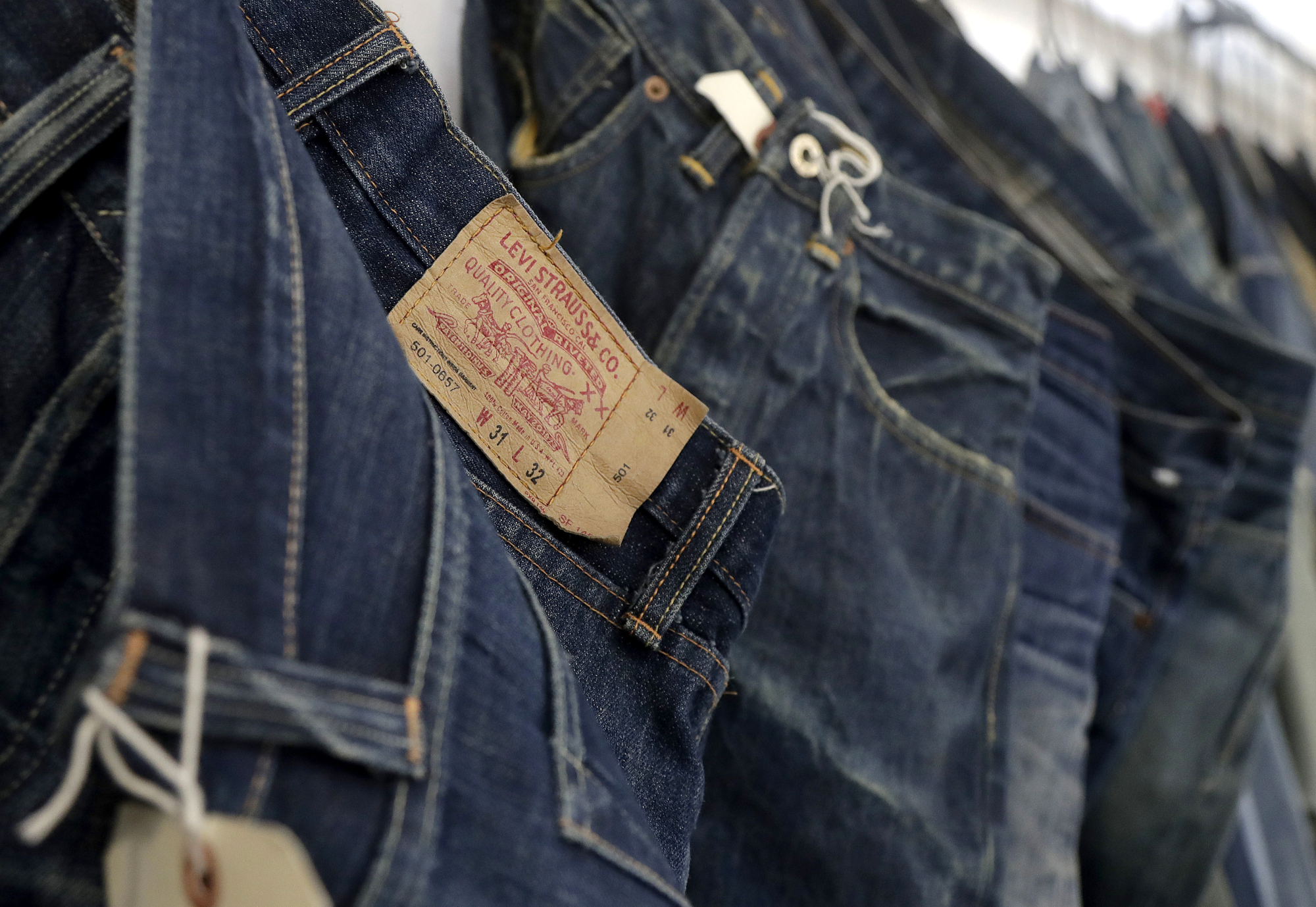 2.5 billion blue jeans fortune emerges for Haas family with