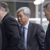 Andrew Kim, then the head of the CIA\'s Korea Mission Center, arrives for a meeting with U.S. Secretary of State Mike Pompeo and North Korea\'s Kim Yong Chol in New York last May. | BLOOMBERG