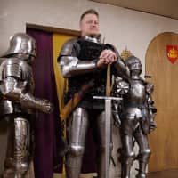 Jay Noyes, owner of Castle Tintagel, offers lessons in the fighting styles of medieval European knights. | CHISATO TANAKA