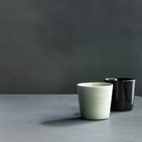 Ingegerd Raman\'s ceramics at Hamacho Hotel in Nihonbashi, Tokyo | MOMOKO JAPAN