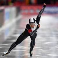 Nao Kodaira competes during the women\'s 500-meter sprint race at the ISU World Single Distances Speed Skating Championships on Friday in Inzell, Germany. Kodaira placed second. | AFP-JIJI