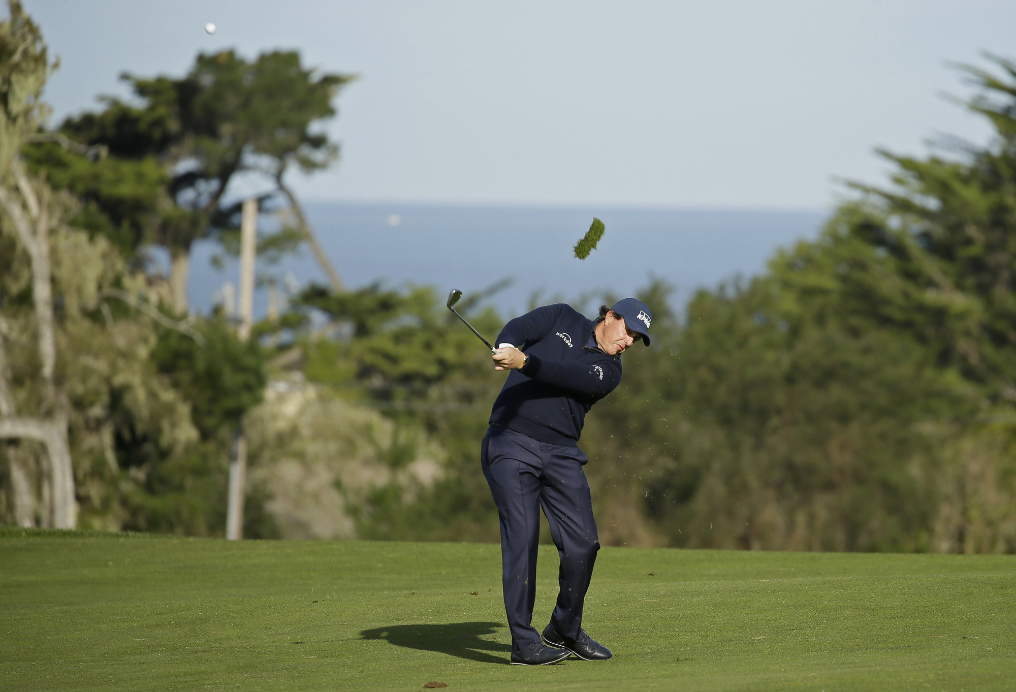 Phil Mickelson hits every fairway for first time in 21 years - The ...