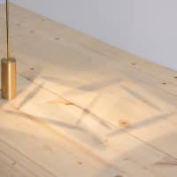 A feature of the Suki series of lights are the shadows cast when lit. | BAKU SAKASHITA/STUDIO BAKU