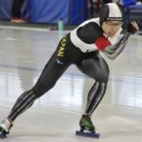 Nao Kodaira races to victory in a women\'s 500-meter race in Calgary, Alberta, on Friday. | REUTERS