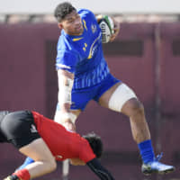 Amanaki Lelei Mafi, seen playing for the Shining Arcs in January during the Top League Cup, will join Japan\'s national team training camp in Urayasu, Chiba Prefecture. | KYODO