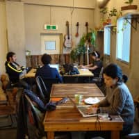 Impact Hub Tokyo offers a co-working space and community for entrepreneurs in Tokyo\'s Meguro Ward. | KAZUAKI NAGATA