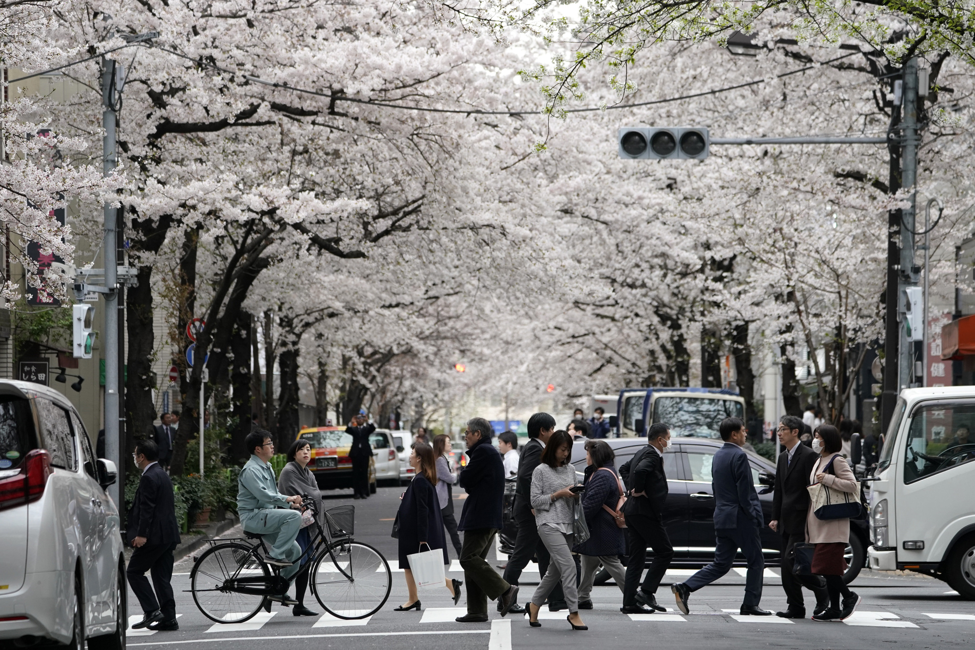 Weak demand in Asian markets, including China, is dampening sentiment among Japanese manufacturers. | BLOOMBERG