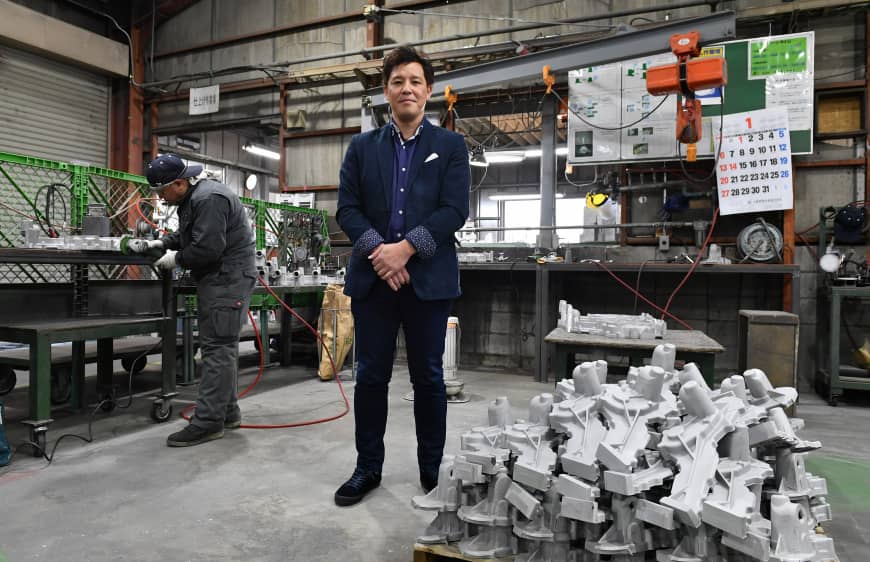 Sakae Casting Co. CEO Takashi Suzuki is seen at his firm’s aluminum casting plant in Tokyo’s Hachioji recently.
