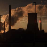 British Steel\'s Scunthorpe plant is pictured at dawn in England on Wednesday. | AFP-JIJI