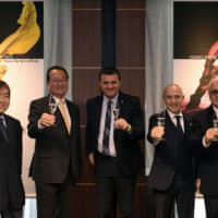 Italian Minister of Agricultural Food, Forestry and Tourism Policies Gian Marco Centinaio (center) poses with (from left) Director-sommelier of Vino Della Pace Kazuo Naito, wine journalist Isao Miyajima, Italian Ambassador Giorgio Starace and Head of the Trade Promotion Section at the Italian Embassy Aristide Martellini at the launch of an event titled \"6,000 Years of Italian Wine\'\' at the Hotel New Otani on      May 13.  yoshiaki miura | REUTERS