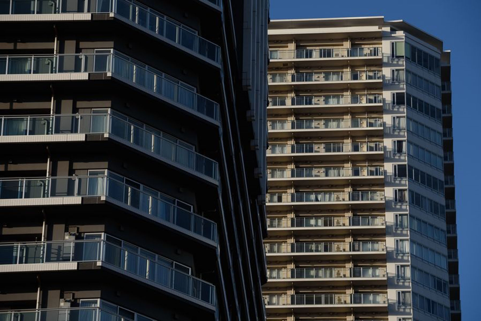 Residential buildings in the Kachidoki area of Tokyo | BLOOMBERG