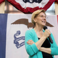 Democratic 2020 presidential candidate Elizabeth Warren makes one of a series of local visits in Fairfield, Iowa, May 26. | REUTERS