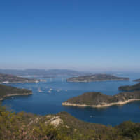The Seto Inland Sea is west of Osaka and Kyoto. | © SHINTANI