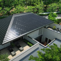 Sekisui House Ltd.\'s roofing uses photovoltaic generation technology to address energy needs. sekisui house Ltd. | YOSHIAKI MIURA