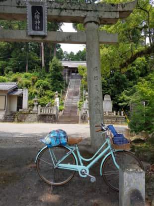 Your chariot awaits: Amy Chavez's recently acquired powder blue mama-chari bicycle sits at Hachiman Shrine in Tokushima Prefecture. While the site is along the Shikoku Pilgrimage path, it isn't one of the spots on the pilgrimage. | AMY CHAVEZ
