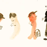 Franz had no game with the soldiers handing out tissues on the street. | RIKO MONMA