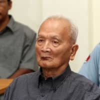 Former Khmer Rouge chief ideologist and \"Brother No. 2\" Nuon Chea attends the tribunal in the Extraordinary Chambers in the Courts of Cambodia in Phnom Penh in February 2008. He died Sunday aged 93. | AFP-JIJI