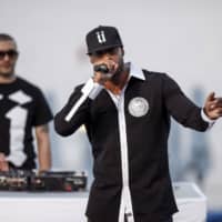 French rap singer Booba performs during the Canal+ TV show \"Le Grand Journal\" during the 64th Cannes Film Festival in Cannes on May 14, 2011. | AFP-JIJI