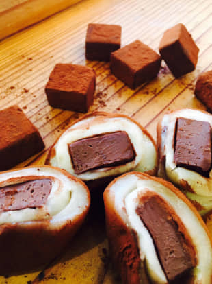 Seasonal special: Nama choko daifuku (chocolate ganache-filled rice cakes) | SENDAI DANGO ICHIFUKU