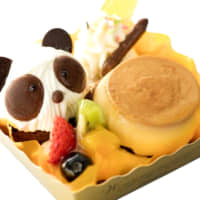 Chateraise\'s Kawaii Panda-chan Purin a la Mode dessert tray | ATSUKO KUWANA