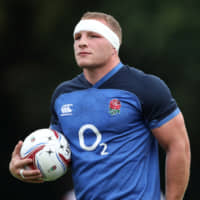 England\'s Sam Underhill, seen practicing on Aug. 8, will start in the back row against Ireland on Saturday. | REUTERS