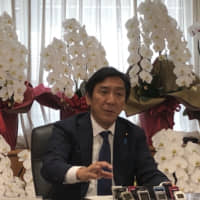 Isshu Sugawara | SATOSHI SUGIYAMA