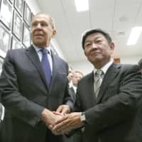 Foreign Minister Toshimitsu Motegi and his Russian counterpart, Sergey Lavrov, meet in New York on Wednesday. | KYODO