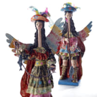 Long-necked archangel statues from Peru | COLLECTION NATIONAL MUSEUM OF ETHNOLOGY, PHOTO BY YUKIYO DAIDO