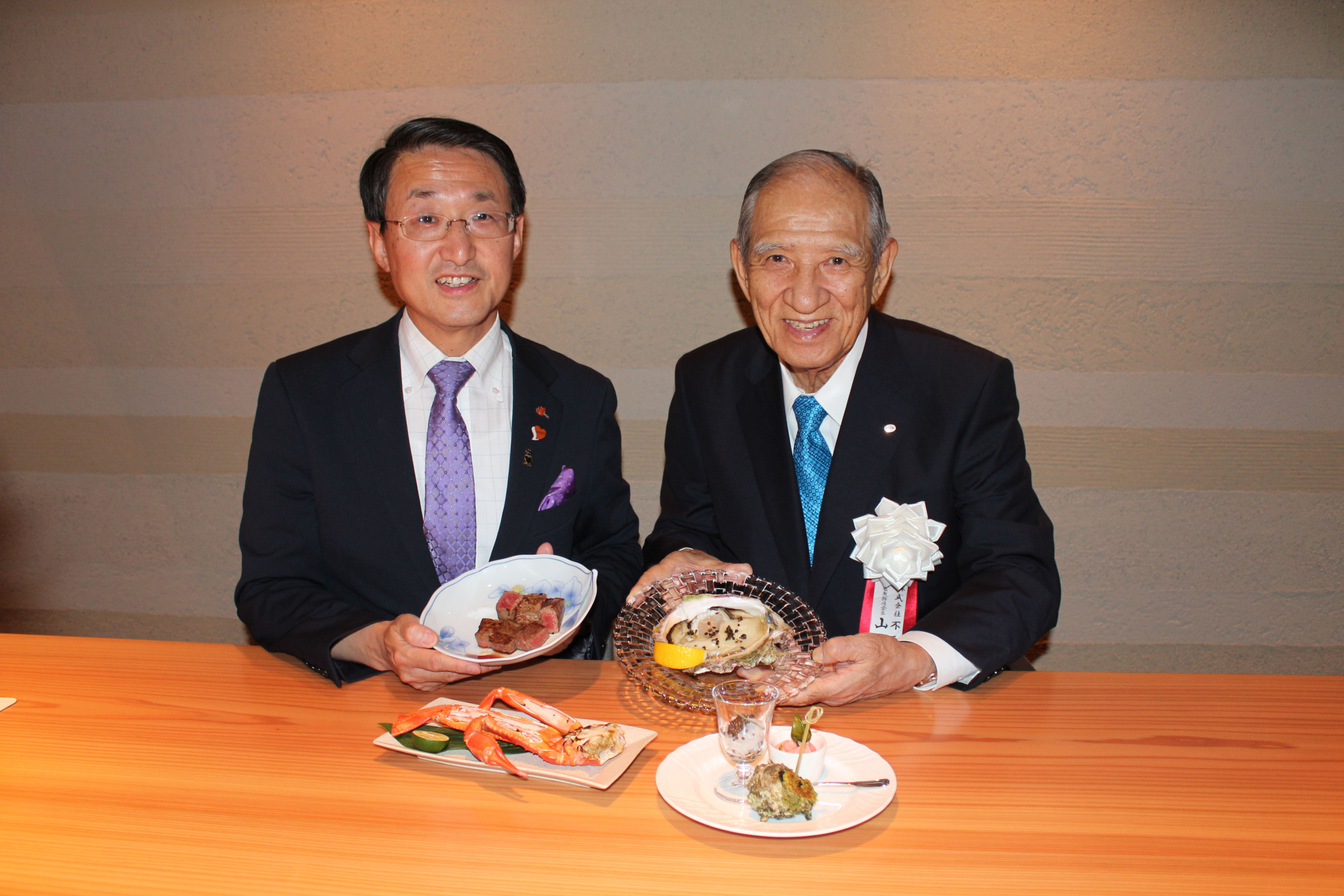 Ties with Fujiya Co. saw the launch of Tottori Wagyu Daisen Fujiya Shinsaibashi Honten. | MASAAKI KAMEDA 