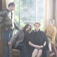 Family ties: Hirokazu Kore-eda\'s \"The Truth\" sees Juliette Binoche and Catherine Deneuve battling it out as a dysfunctional mother and daughter. | &#169; 2019 3B-BUNBUKU-MI MOVIES-FRANCE 3 CINEMA