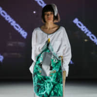 Bodysong\'s street-style look for women | © JAPAN 	FASHION WEEK ORGANIZATION