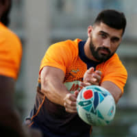 South Africa\'s Damian de Allende participates in a training session on Wednesday in Urayasu, Chiba Prefecture. | REUTERS