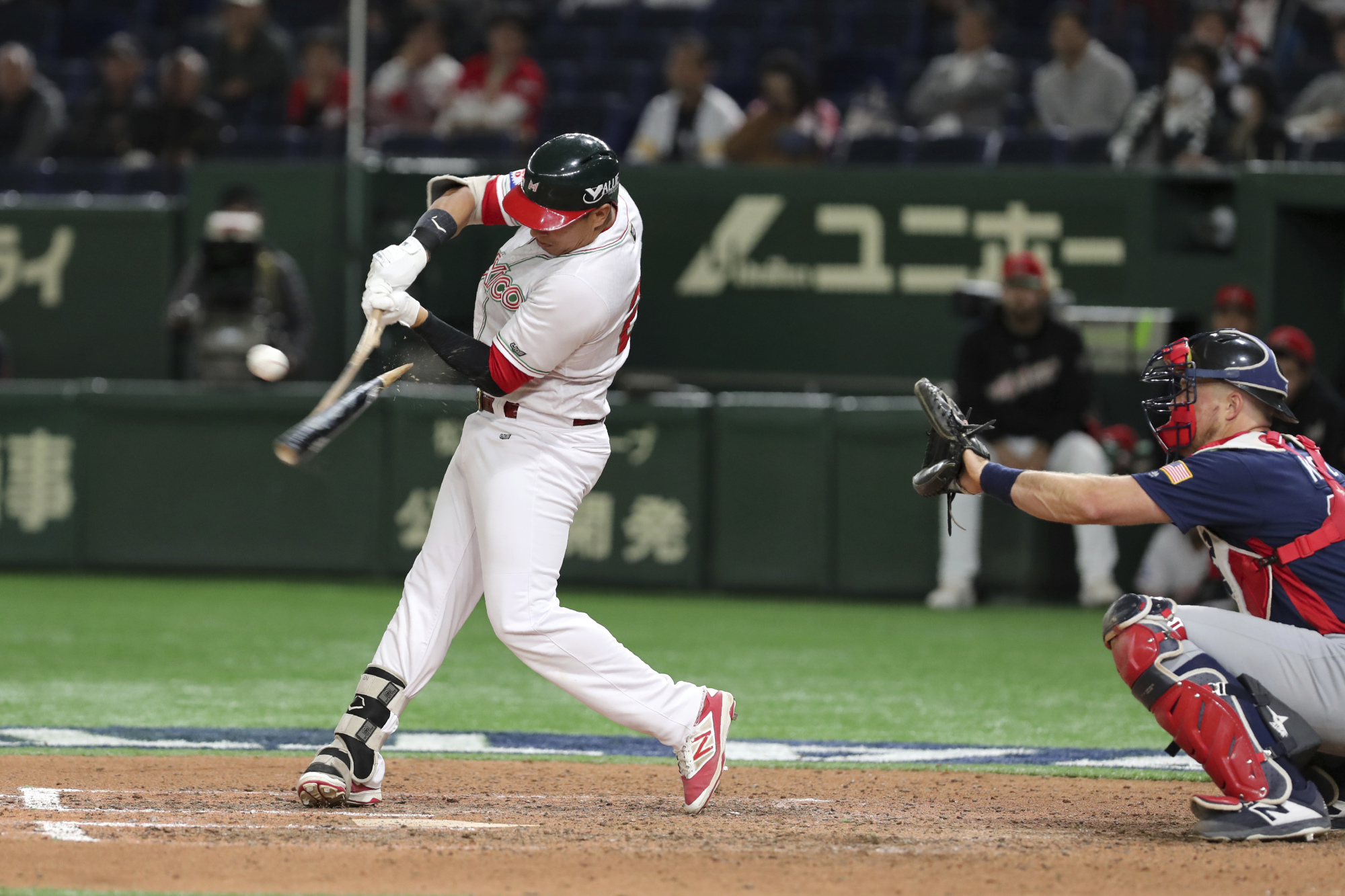 Former NPB players Matt Clark, Efren Navarro revel in Mexicos triumph