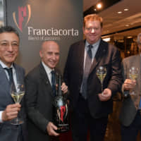 The new Chairman of the Franciacorta Association Silvano Brescianini (second from right) with, from left, Director and Managing Executive Officer of Hankyu Hanshin Department Store Co. Ltd.Norifumi Morii, Ambassador of Italy to Japan Giorgio Starace and Franciacorta Association CEO Giuseppe Salvioni during a ceremony to      welcome the new chairman at Hankyu Men\'s Tokyo on Nov. 19. | YOSHIAKI MIURA