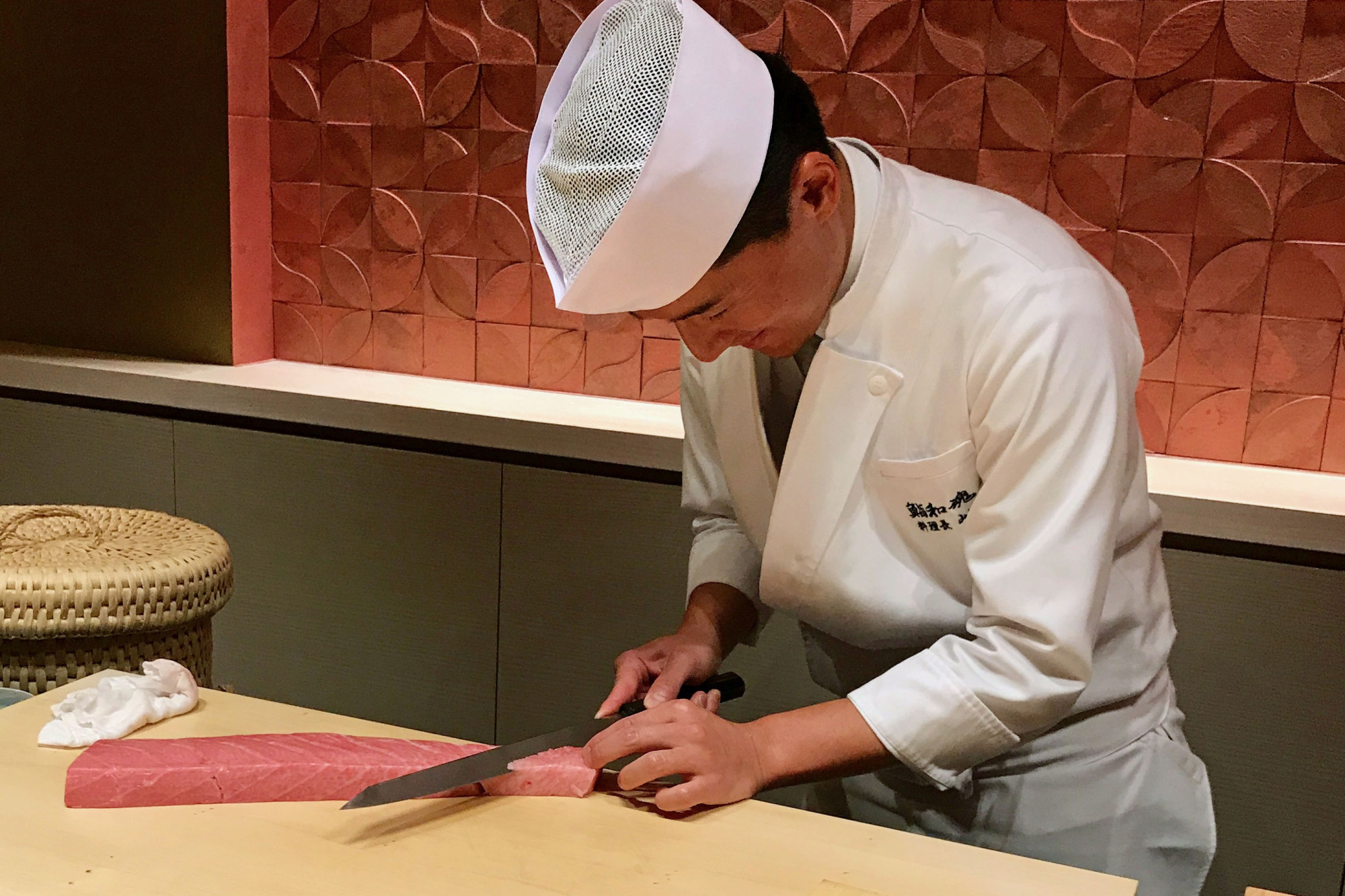 Precision slice: Sushi Wakon's chef Masashi Yamaguchi | ROBBIE SWINNERTON