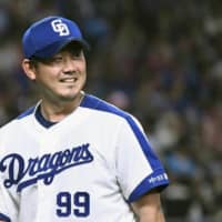 Daisuke Matsuzaka, seen here with Chunichi in 2018, will pitch again for the Seibu Lions in 2020 after a 14-year absence. | KYODO