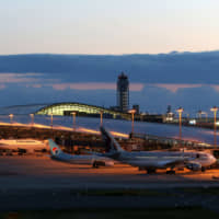 Ex-Nissan chief Carlos Ghosn\'s dramatic escape highlighted not only the security holes at Kansai International Airport, but also the lax treatment VIPs receive when entering or departing Japan on private jets. | BLOOMBERG